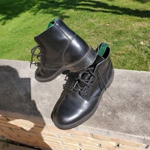 Solovair low top dress boot US9/UK7